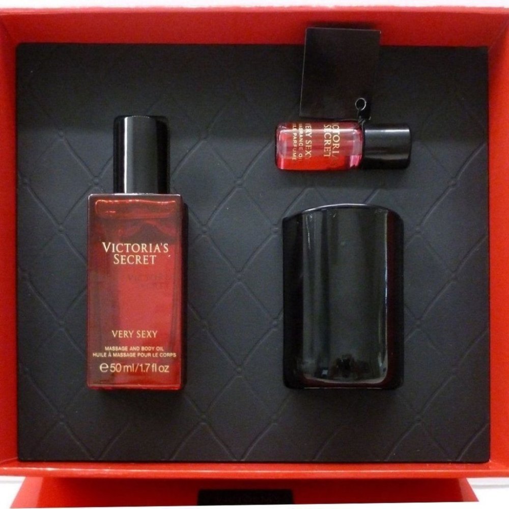 New Very Sexy 3 pc‎ Set Fragrance Oil, Massage Oil, Candle
